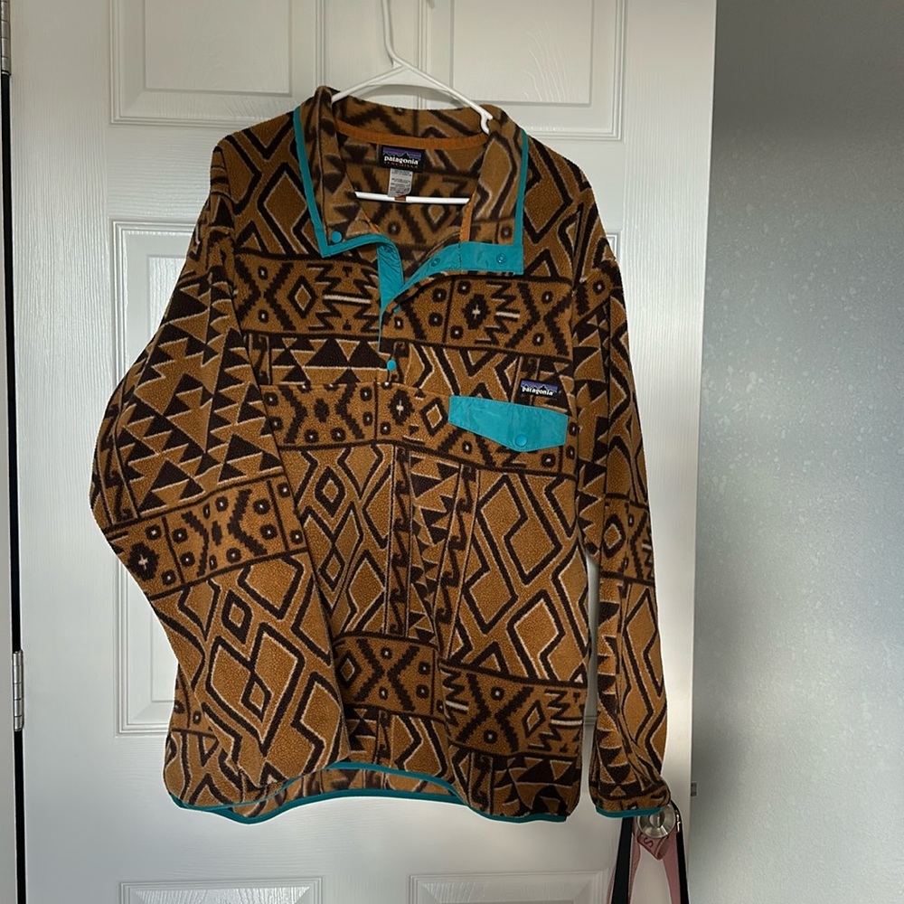 Men’s Patagonia pullover
